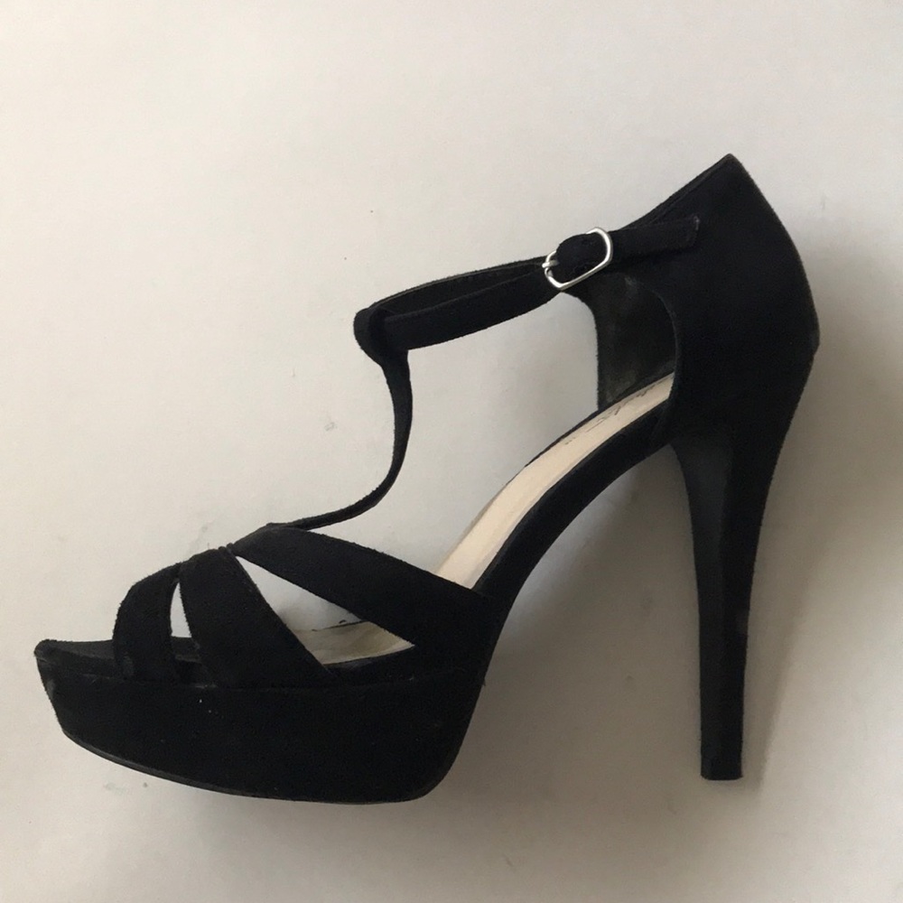 EUC  SWADE like Black Stillettos